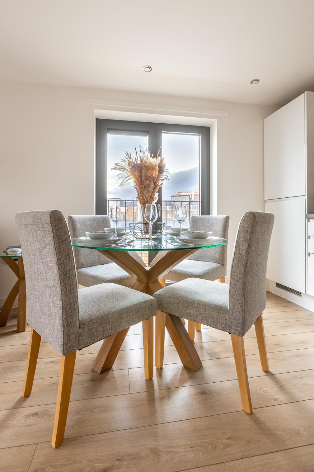 Modern 2bd Flat Near Victoria Apartament *