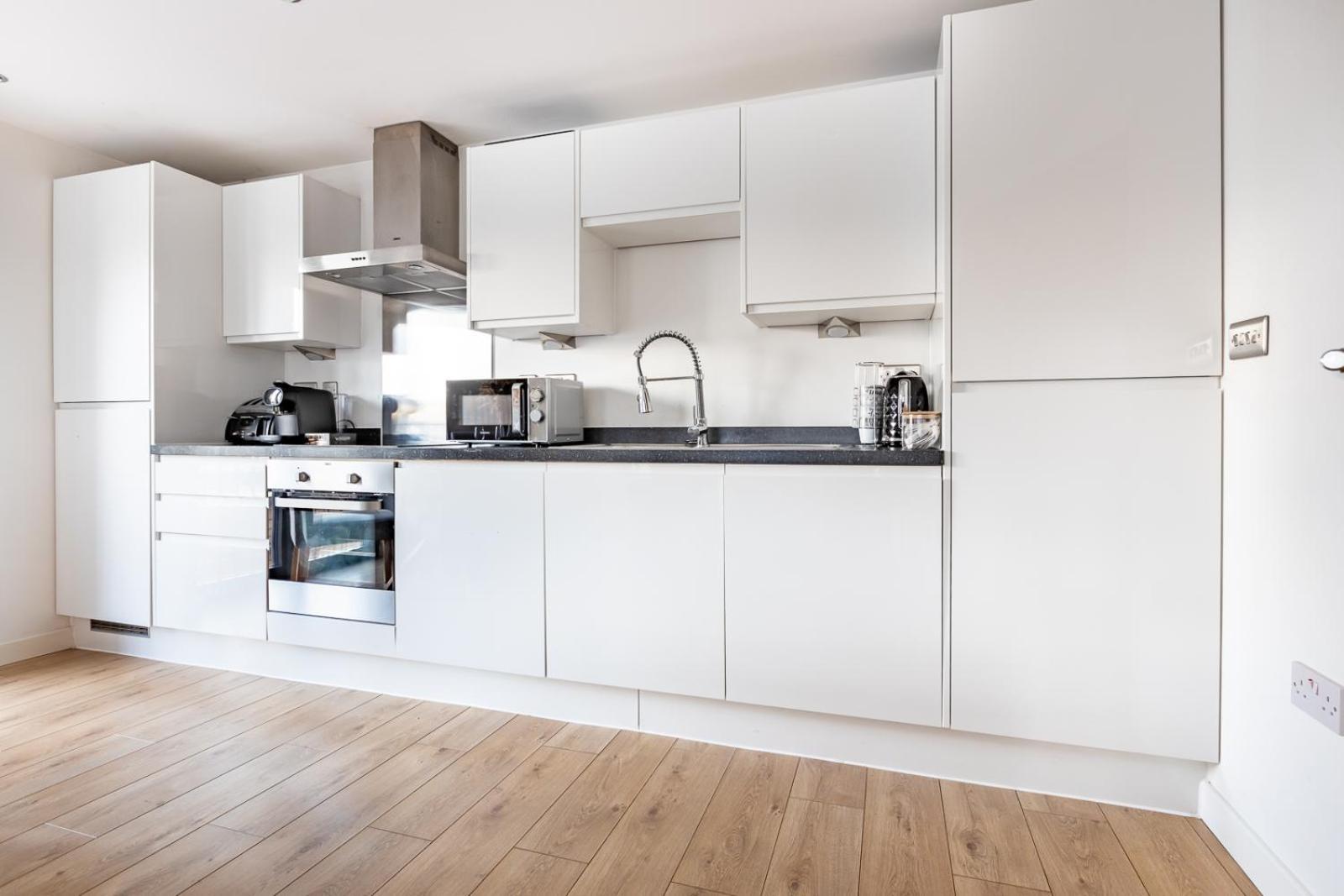 Apartament Modern 2bd Flat Near Victoria Londra